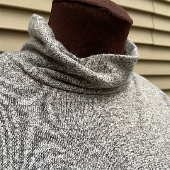 NWT Milan Kiss soft gray heather turtleneck mock neck sweater - Picture 8 of 11